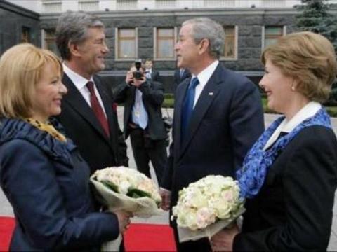 Екатерина Ющенко, Виктор Ющенко, Джордж Буш (мл), Лора Буш - Одесский Политикум